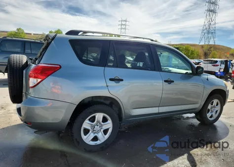 2006 Toyota Rav4 z USA, uszkodzony, nr VIN JTMBD33V466013930